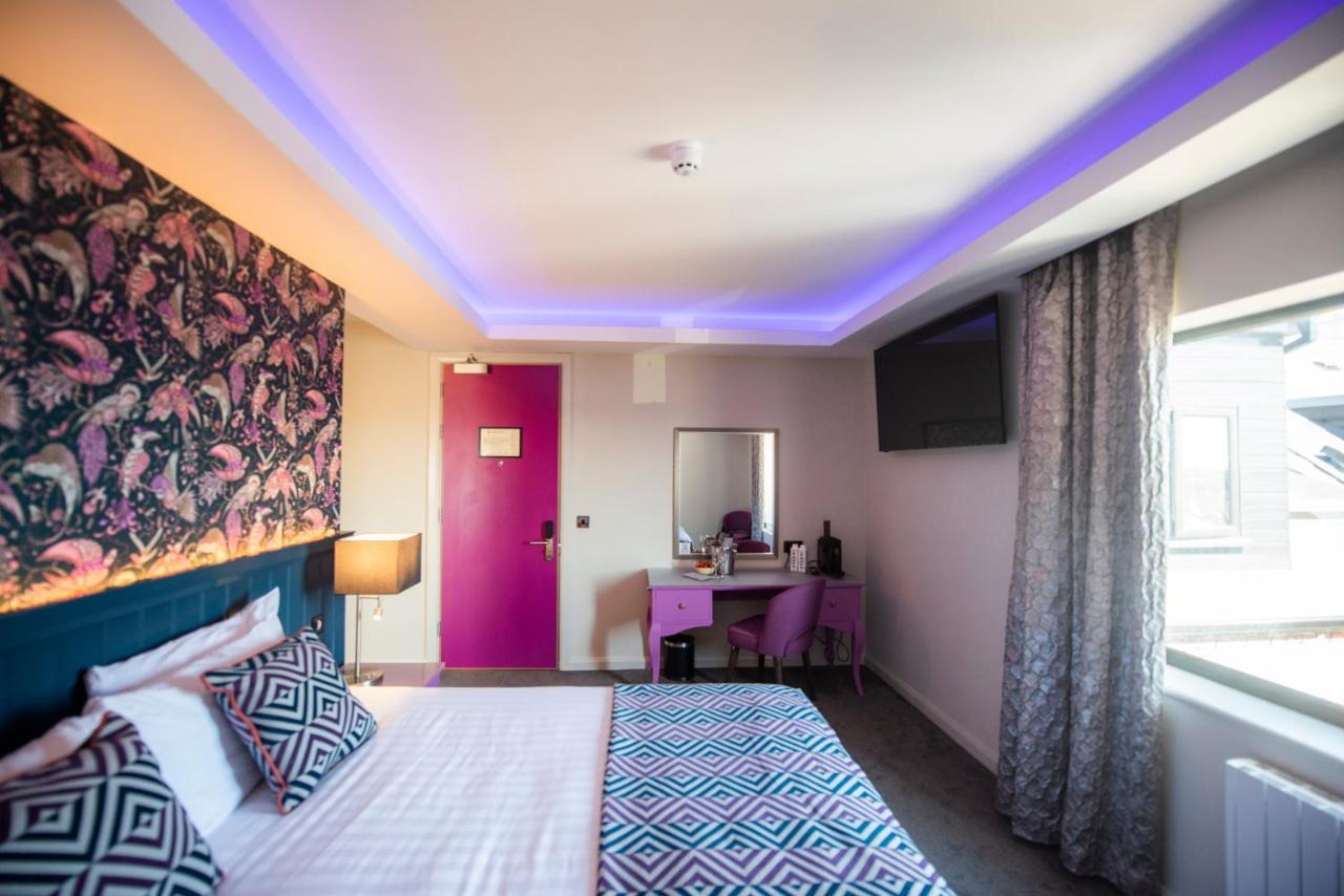 Hotel Crown Quarter Wexford Exteriér fotografie